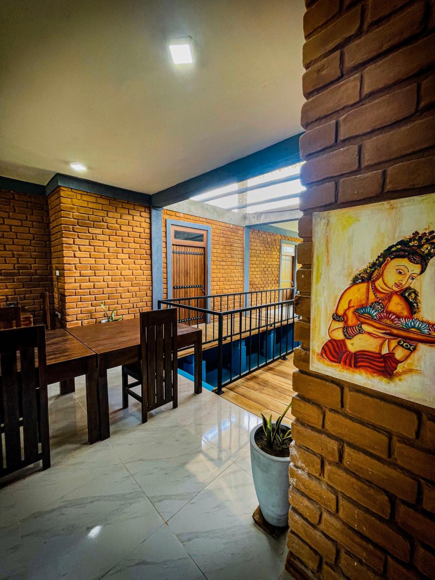 The Lotus Villa 锡吉里亚 外观 照片